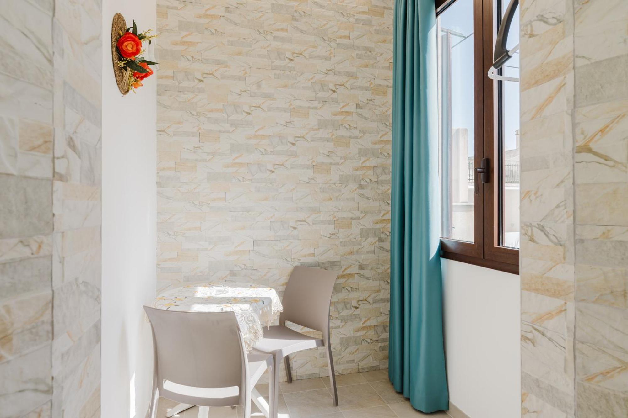 B&B Le Ortensie 산비토로카포 외부 사진