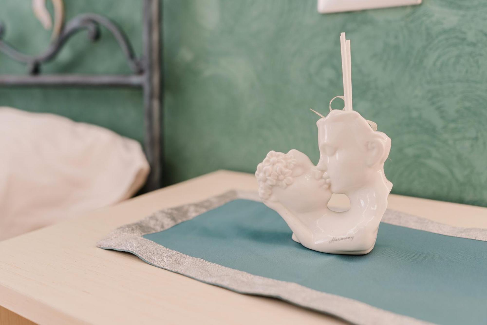 B&B Le Ortensie 산비토로카포 외부 사진